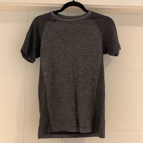 RYU Women’s Heathered Grey T-Shirt - Picture 1 of 2